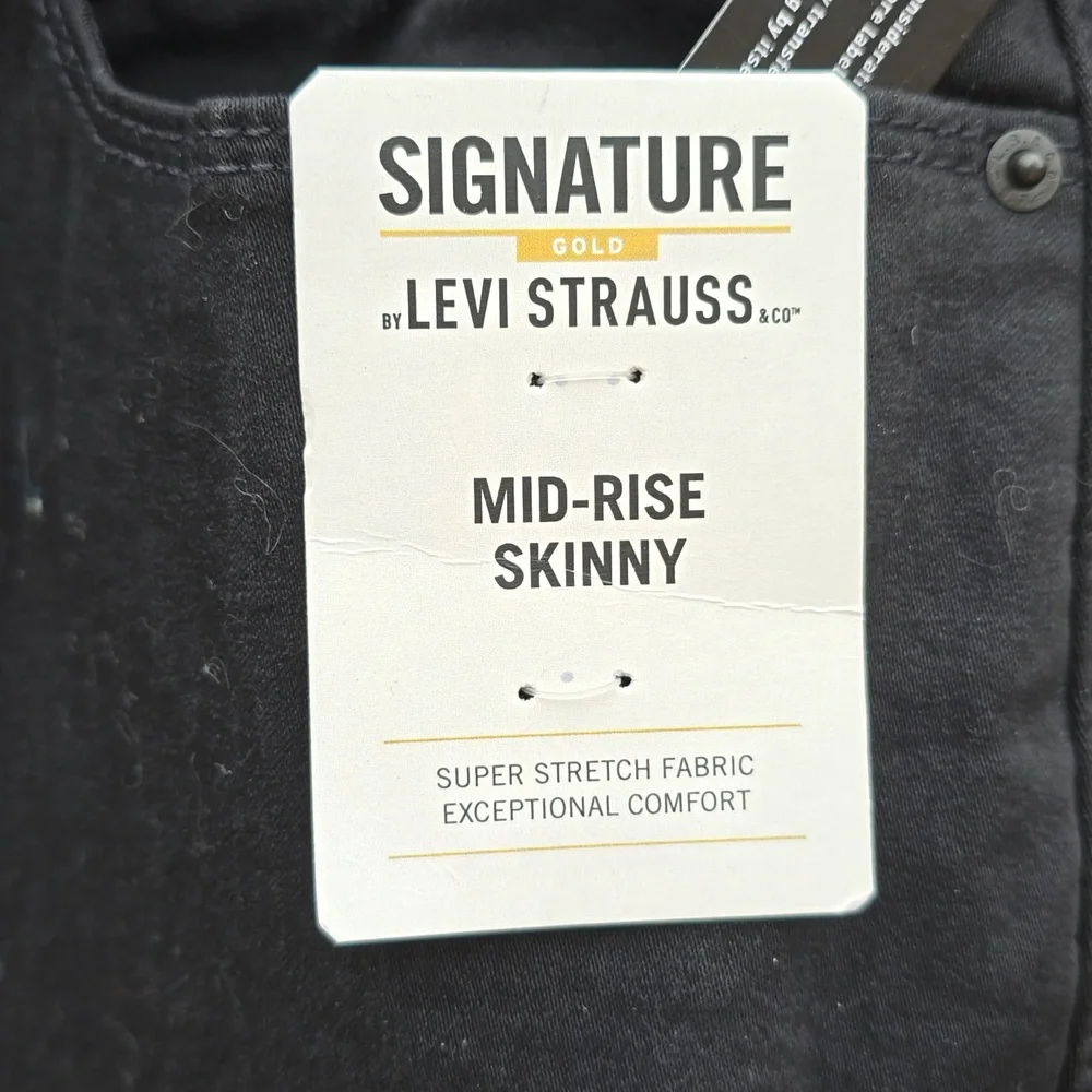 Signature Gold Levi Strauss Black Mid Rise Skinny Jeans 10S ** - Picture 3 of 7